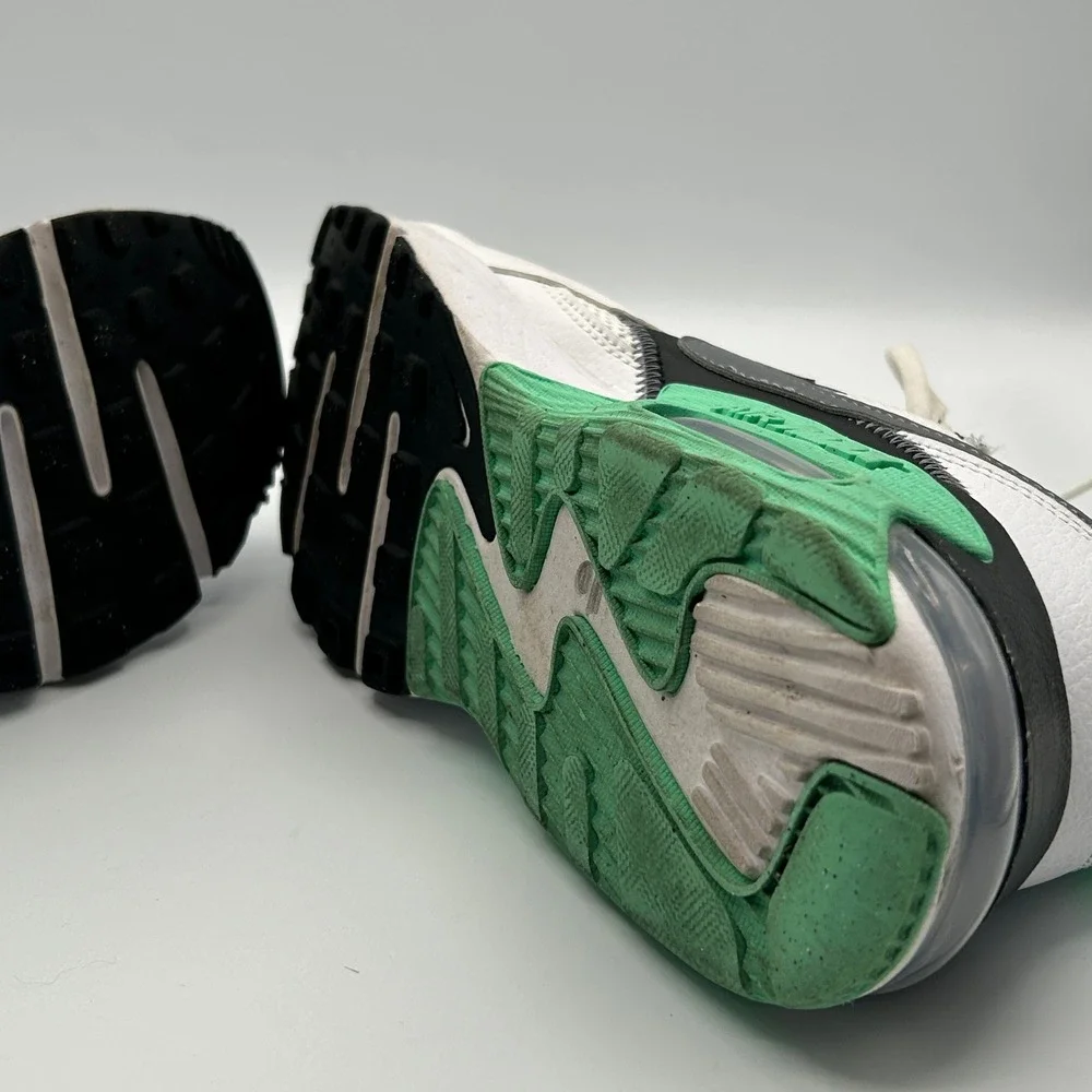 Nike Air Max Excee Sneakers Womens 8 White Green Low Top Running Shoes